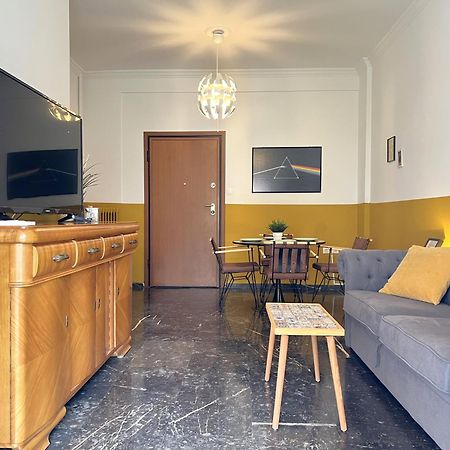 Athenian Vintage Style 2 Bdr Apartment Exteriör bild