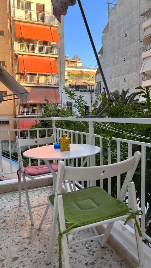 Athenian Vintage Style 2 Bdr Apartment Exteriör bild